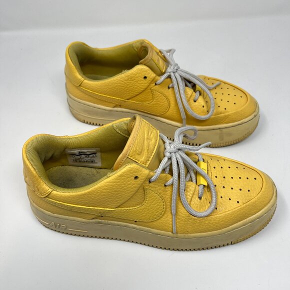 Nike Air Force 1 Sage Low Topaz Gold yellow AR5339-700 Women’s 7.5 - Picture 1 of 8